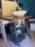 Mobilier baie cu lavoar încorporat și baterie