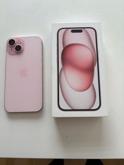 Продам айфон 15 на 256 гб в хорошем состояние