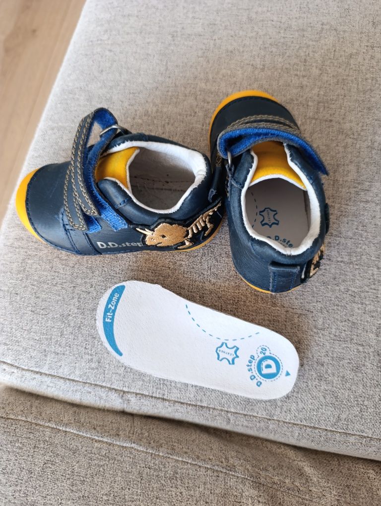 Pantofi  DD Step sport din piele  pentru baieti, 20, Albastru