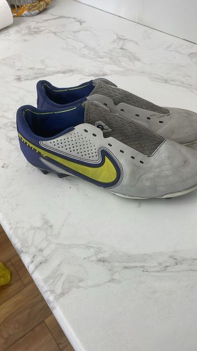 Продам Бутсы б/у