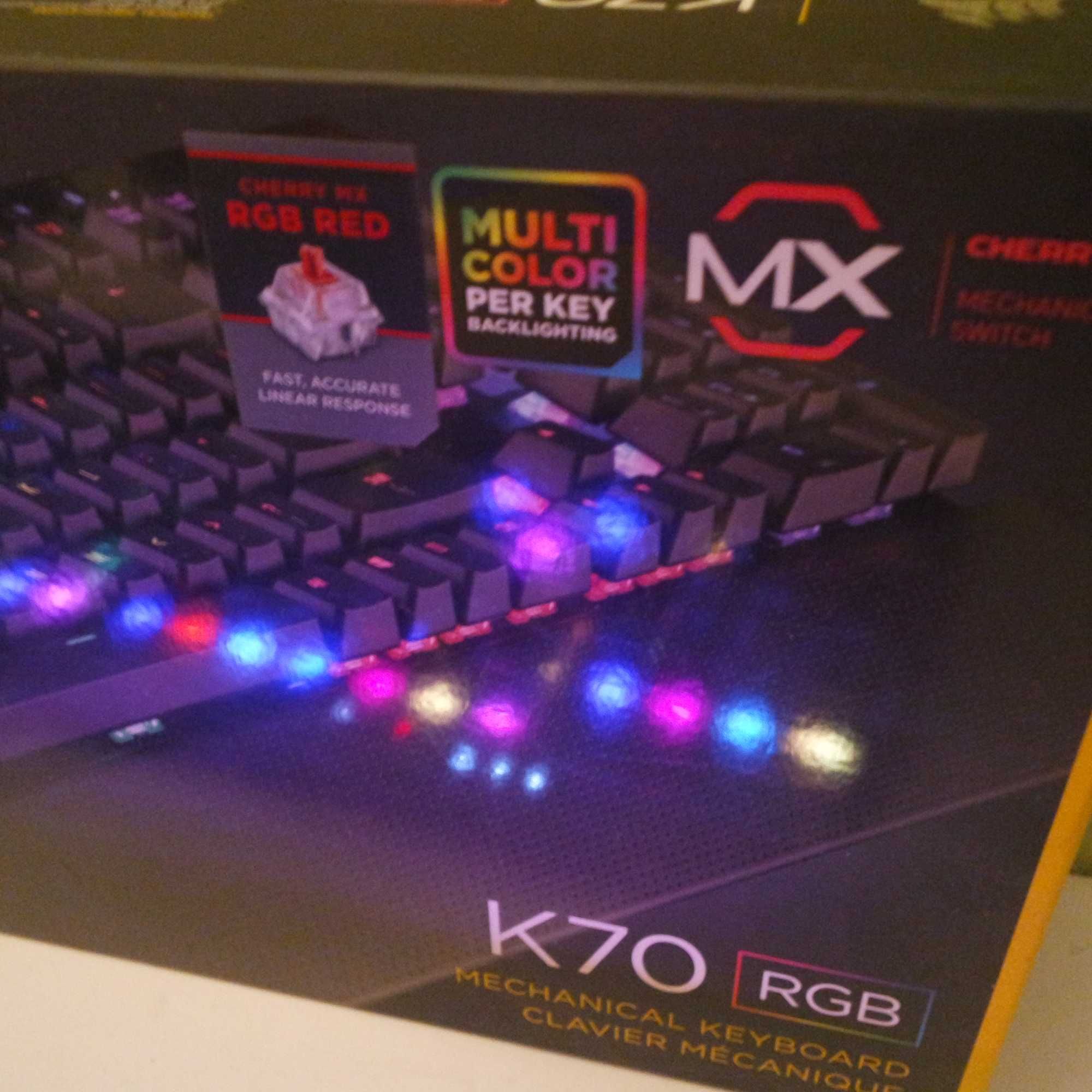 Клавиатура Corsair K70 RGB