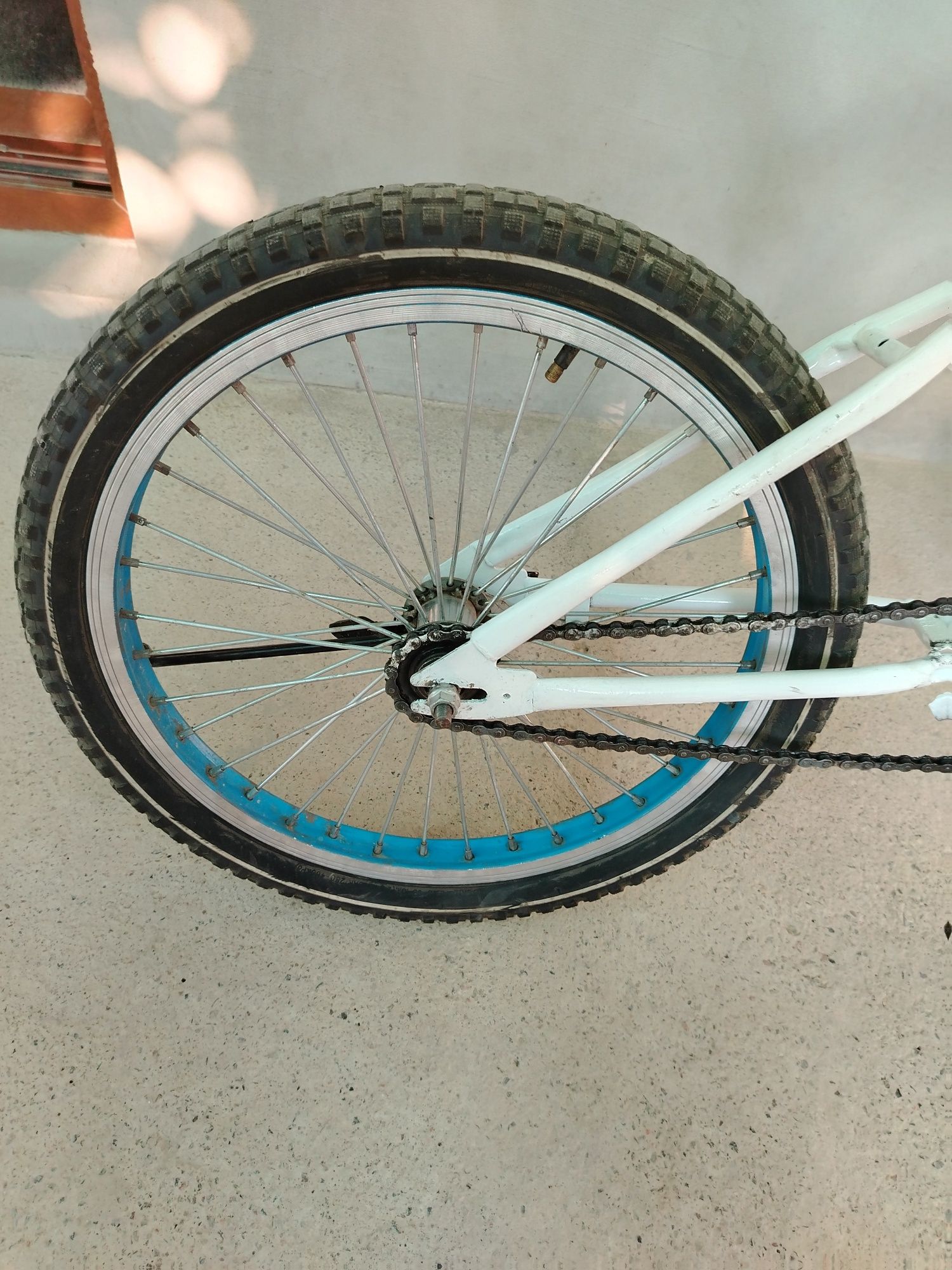 Velosiped sotiladi srochna razmeri 20
