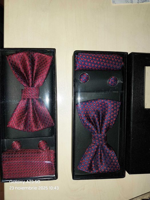 2 seturi papion,butoni si batista