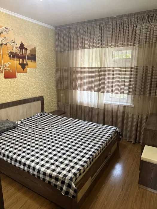 СРОЧНО !! Продается квартира в Яшнабаде 2/1/4 ( 62 кв/м ) Авиасозлар 1