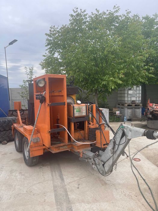 Masina colmatat rosturi gudronator Grun RVK 450i-S