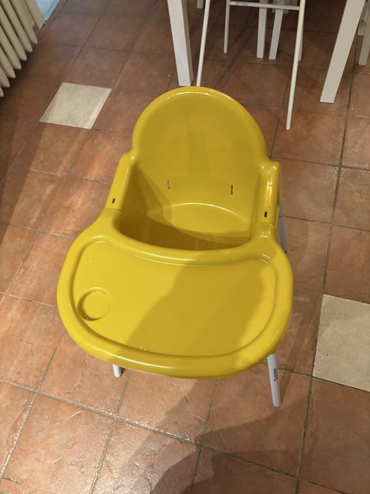 Столче за хранене Amaro