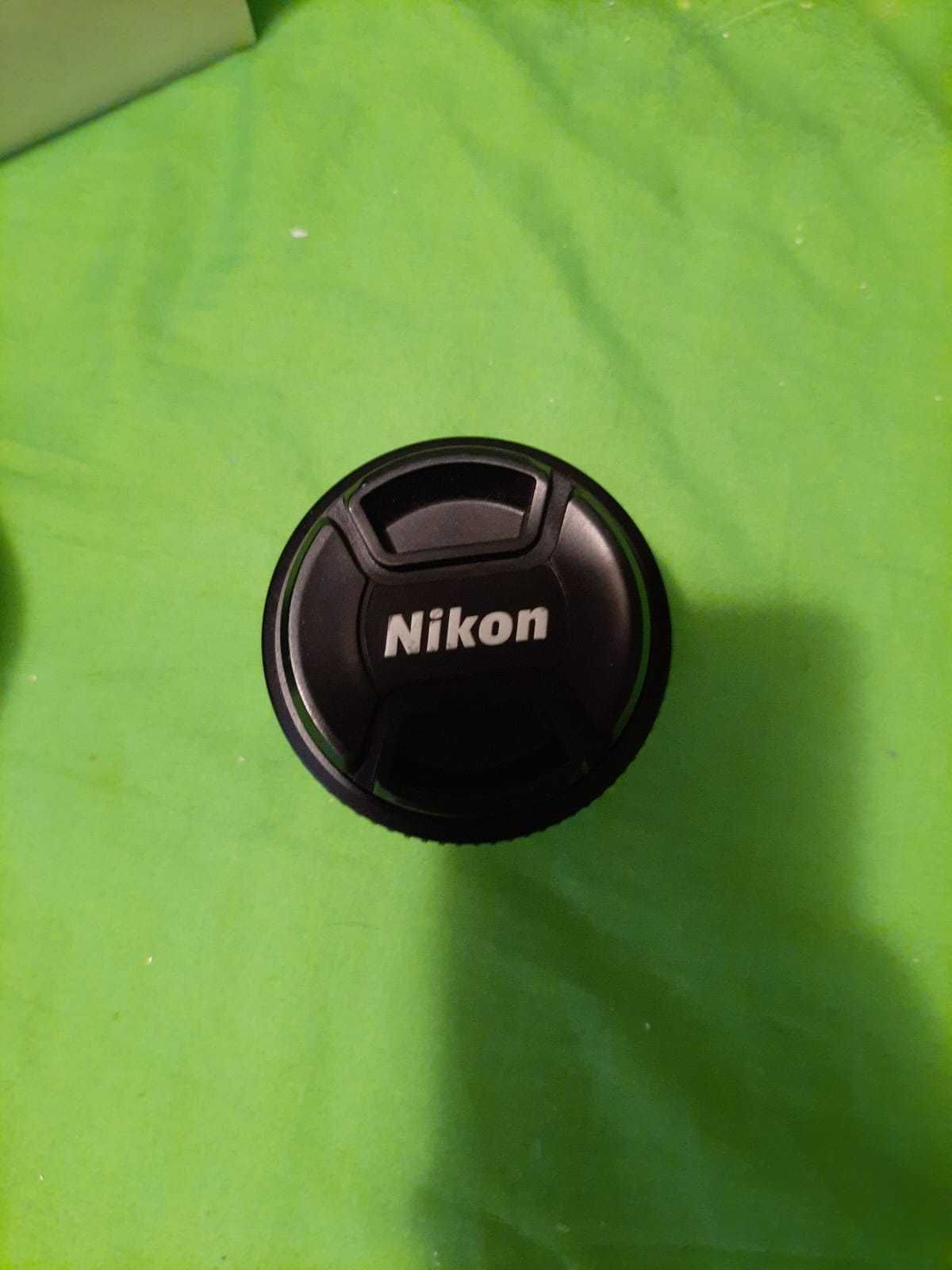 DSLR NIKON D7000 împreună cu două obiective în stare foarte buna 2900