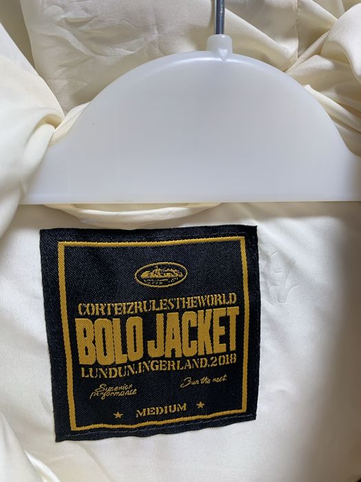 geaca corteiz puffer nou-nouta