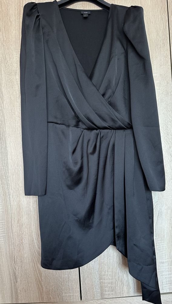 Черна рокля River Island