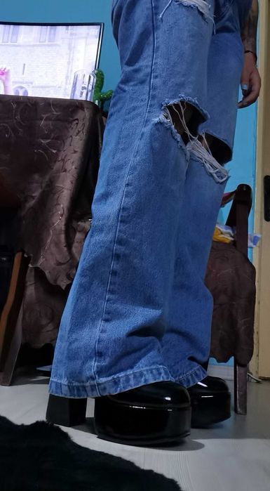 Vând Botine superbe