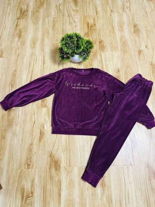 Haine fetita 9/10 ani