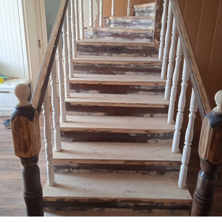 реставрация работы лестница и двери  И Т Д