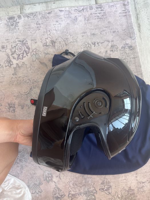 AGV каска без визьор