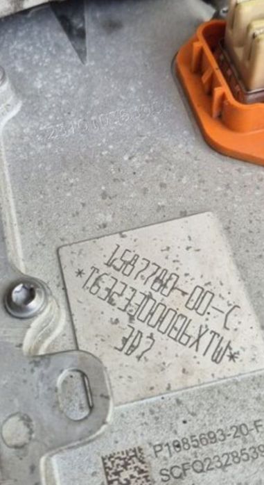 Vând motor original electric Tesla, cod 1587780‑00‑C, demontat din unu