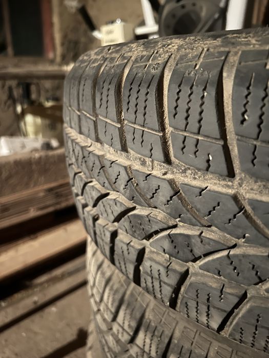 Anvelope de iarna, cauciucuri 205 55 R16