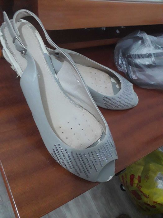 босоножки летние