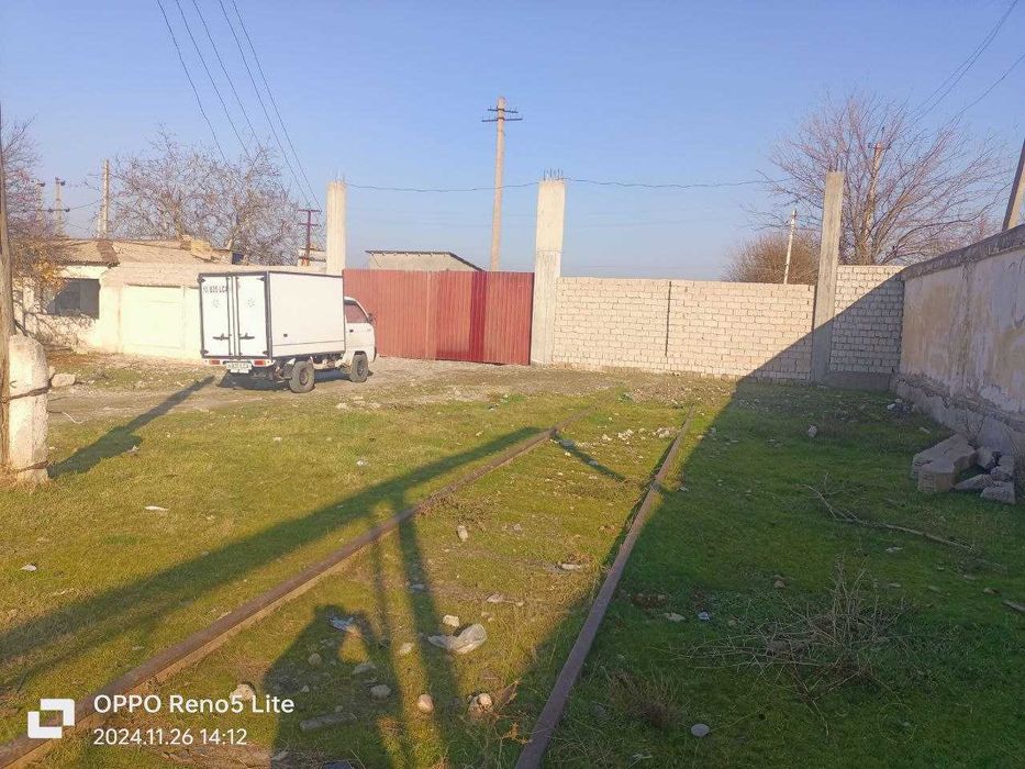 ЧИНОЗ шахрида 0,99 га ер участкаси сотилади!