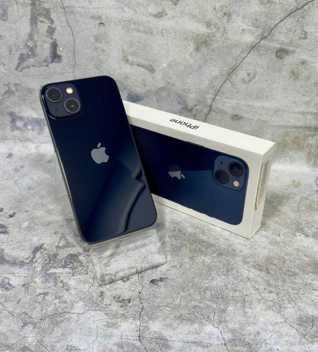 iPhone 13 (Шахтинск, 40 Лет Победы 60) Лот 751047
