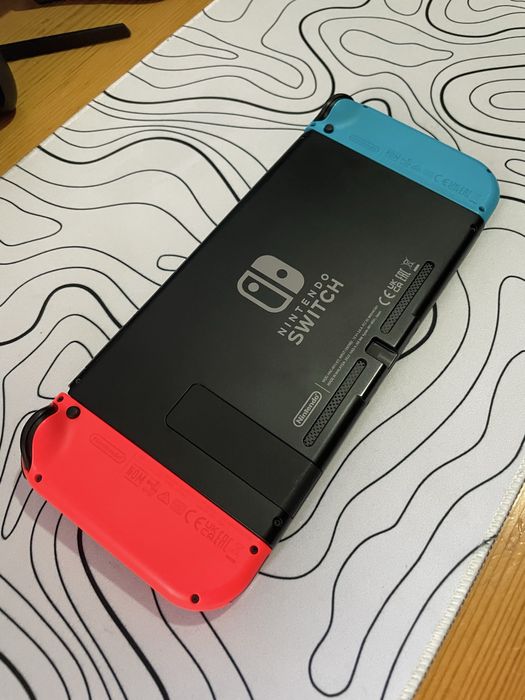 Nintendo switch 1 version