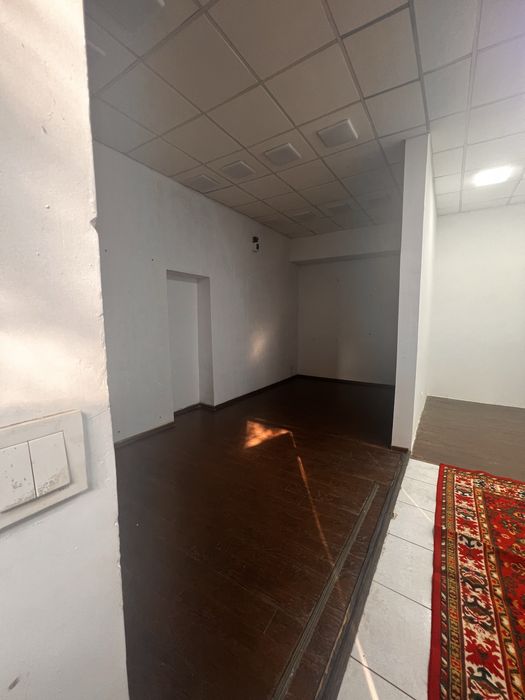 Doʻkon uchun joy yoki ofis arendaga beriladi.