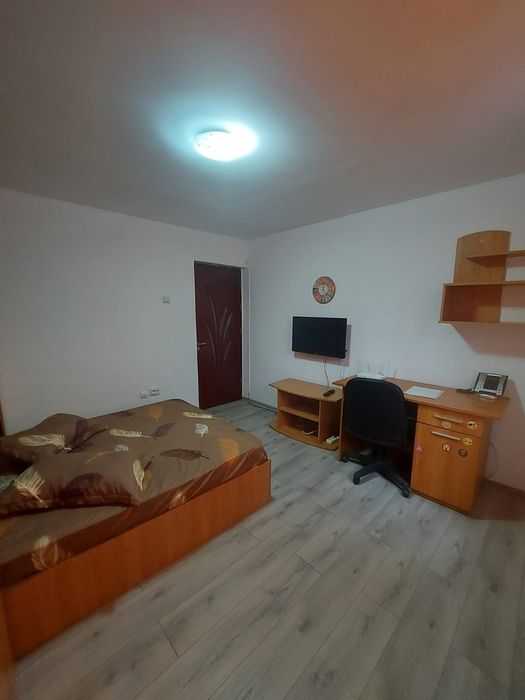 Casă de închiriat în zona centrală