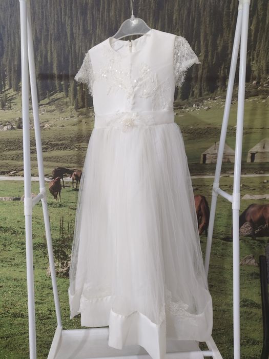 Платья детские нарядные