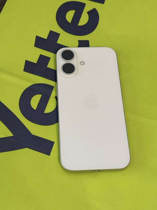 *** КАТО НОВ 256GB iPhone 16 Yettel Гаранция 3г. 2027 WHITE