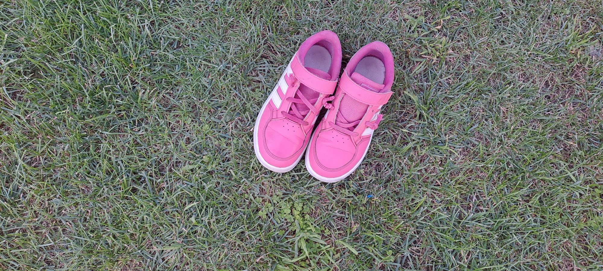 Маратонки Adidas н. 33 1/2