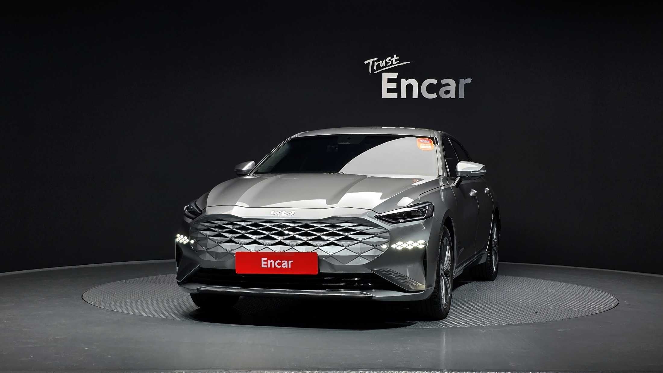 Kia K8 Signature