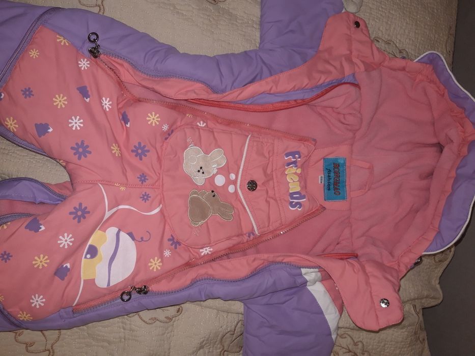 Детский комбинезон на девочку