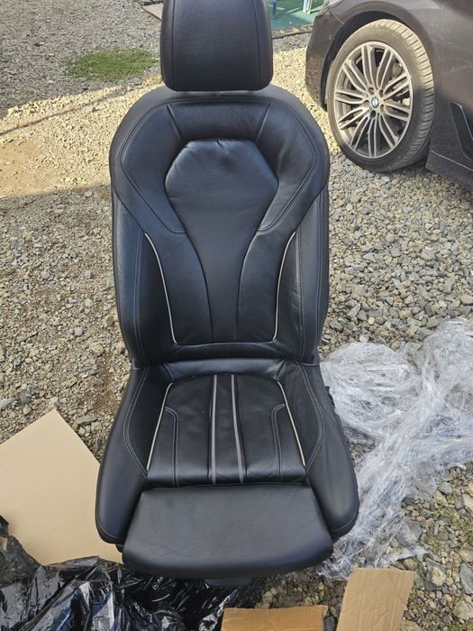 Предна лява седалка за BMW  G30.