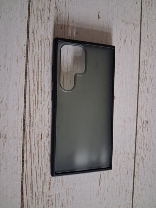 ЛОТ кейсове за Самсунг S24 Ultra в идеално състояние