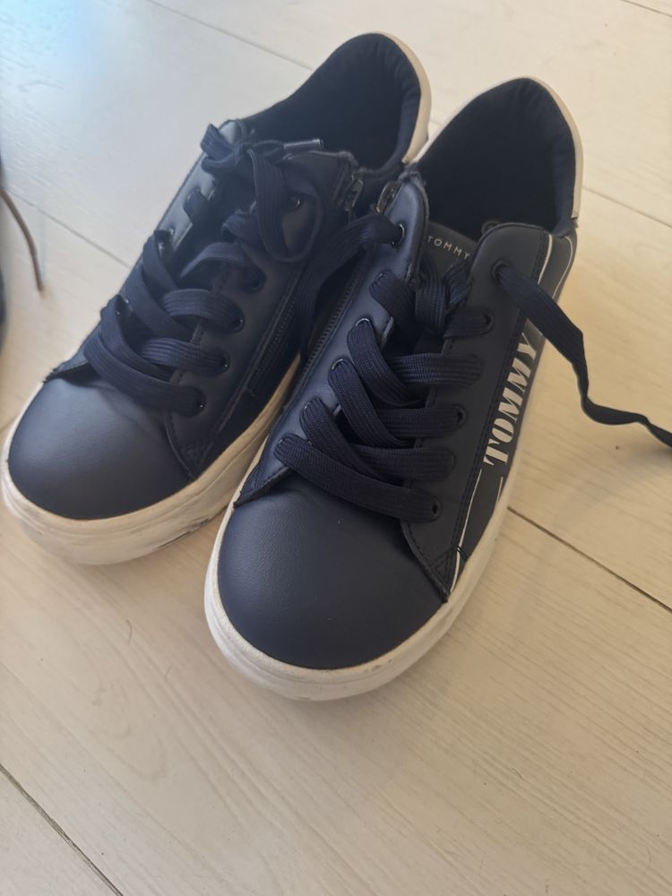 Маратонки Jordan Jumpman ,Nike ,Geox,Tommi Hilfiger