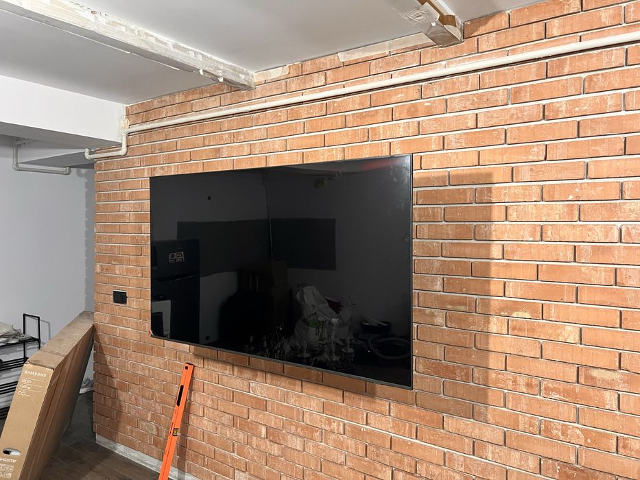 Montaj suport televizor pe perete