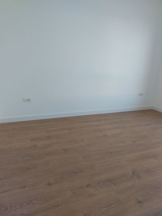 Proprietar vând Duplex 5 camere în Dumbrăvița strada Paganini