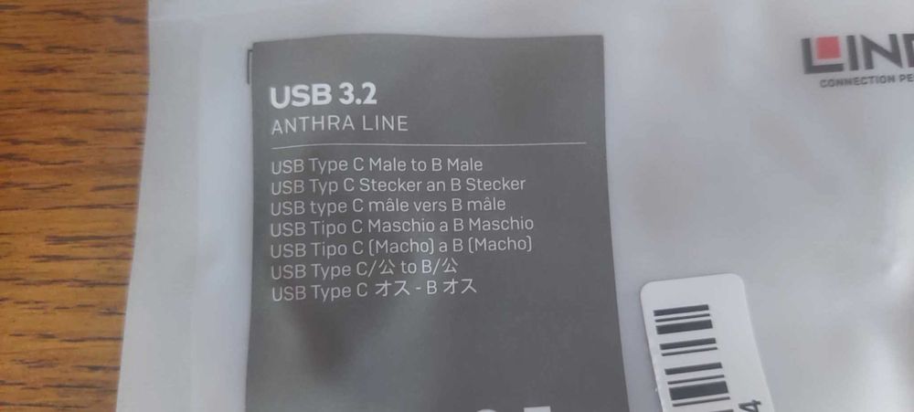 Продавам USB 3.2 кабел към TYPE C! Чисто нов!
