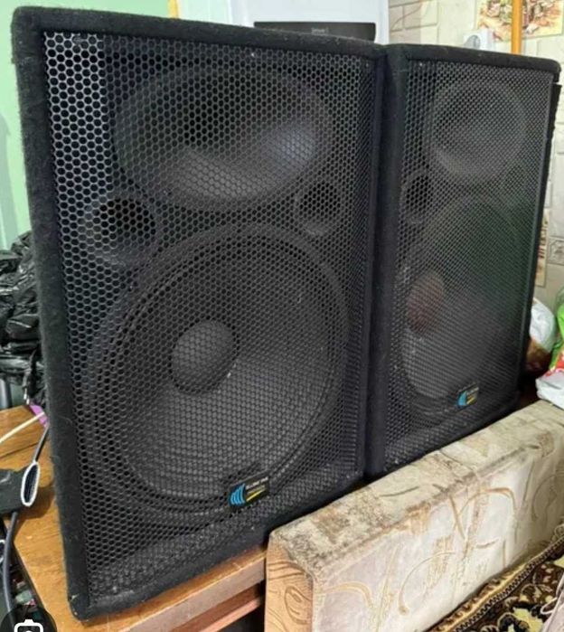 Продам музыкальную аппаратуру