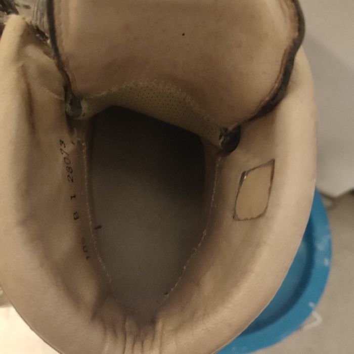 Ghete Nr 44 Meindl Borneo bocanci