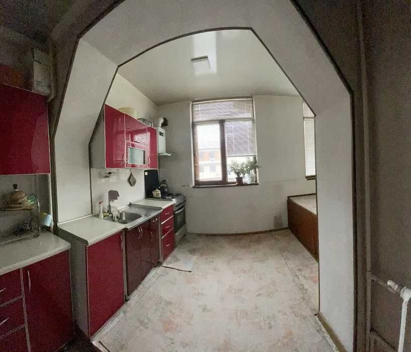 Юнусабад.  3-хона 3-этаж. Кирпичный. Балкон 2/6 Срочно сотилади.