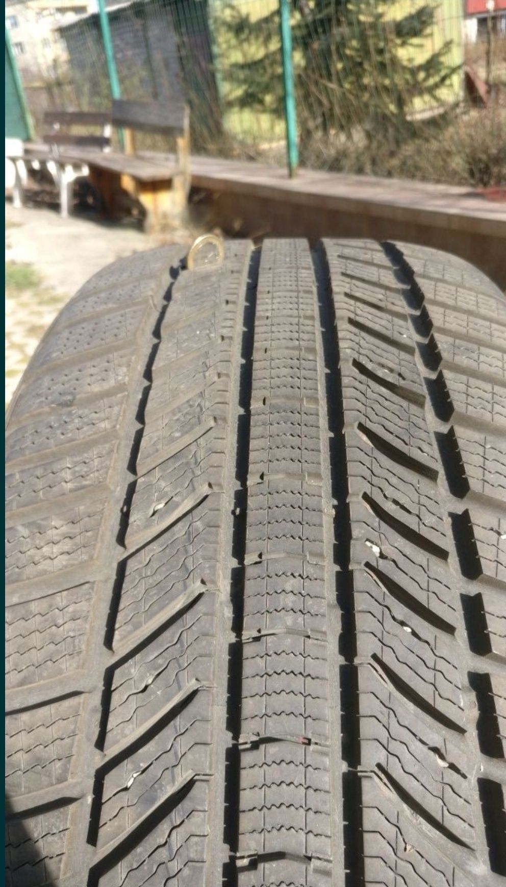 Continental 255/40 R21 T XL (1бр) зимна