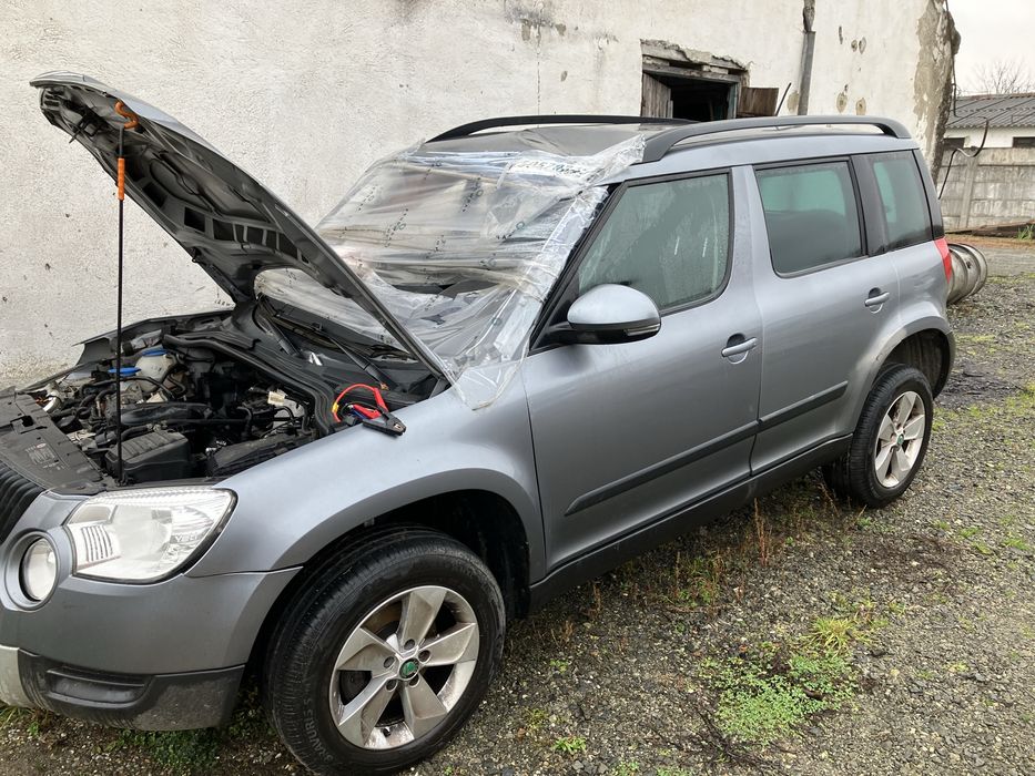 Dezmembrez skoda yeti 1,2tsi. 2011