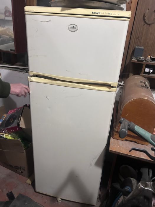 Продается холодильник