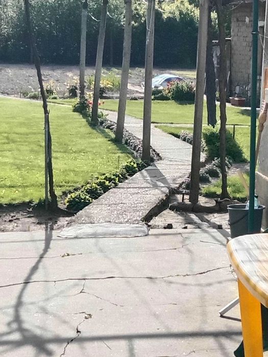 Продава се Къща в с. Зимница, Област Стара Загора - 880 кв.м за 29 €/кв.м - Снимка #2