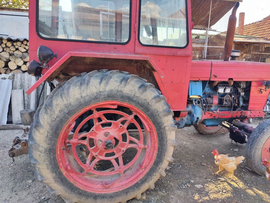 Tractor Romanesc 650