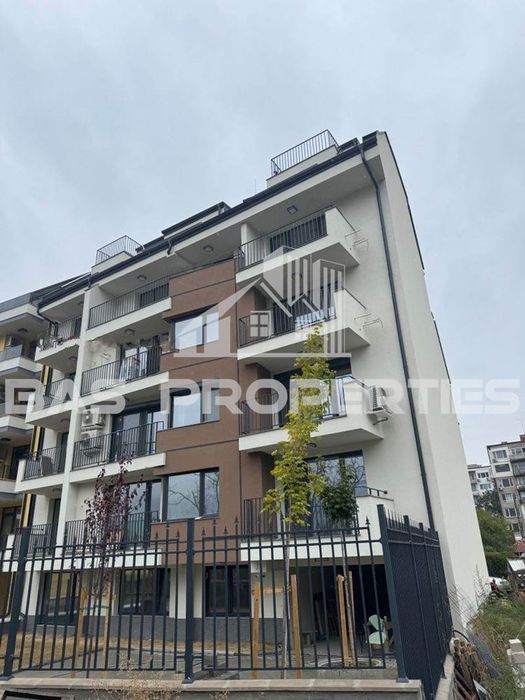 Продава се Тристаен апартамент в София, Манастирски ливади - 122 кв.м за 2541 €/кв.м - Снимка #2
