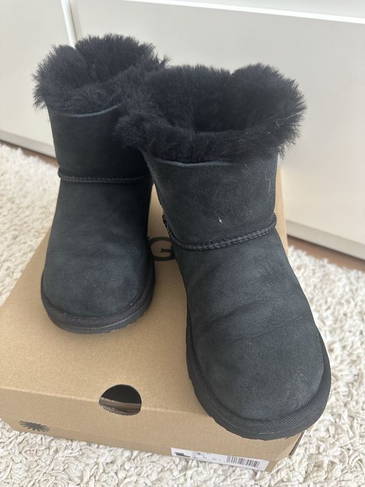 UGG fete marime 35