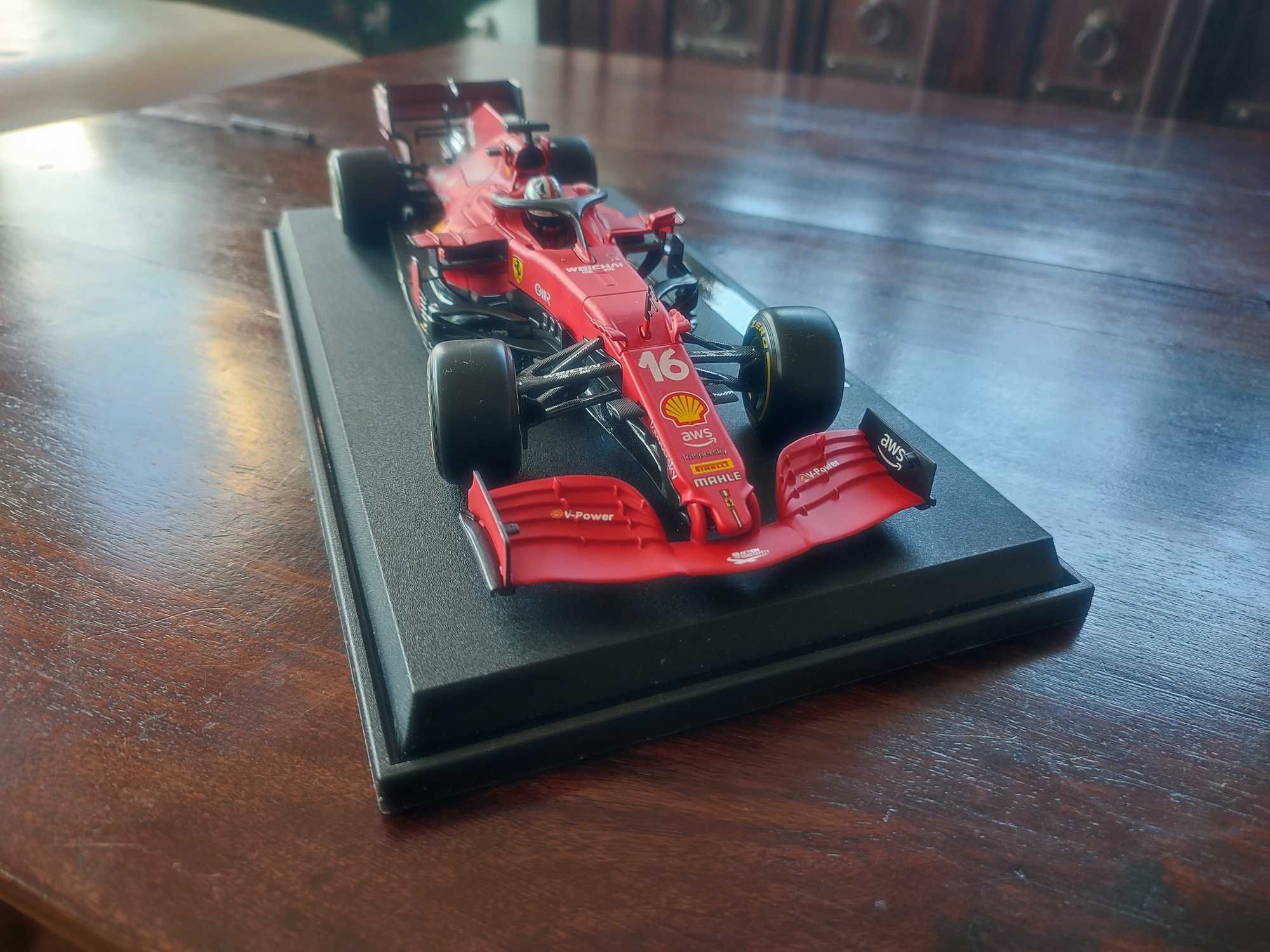 macheta FERRARI SF21 1:18 C LECLERC sezonul 2021