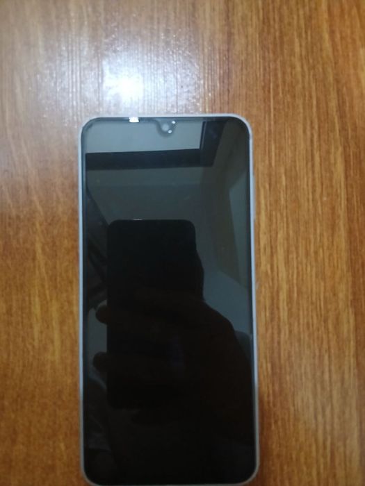 Samsung   A 16 ..