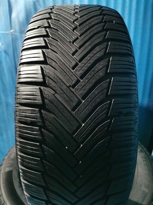 225 50 17 michelin m+s 4 buc