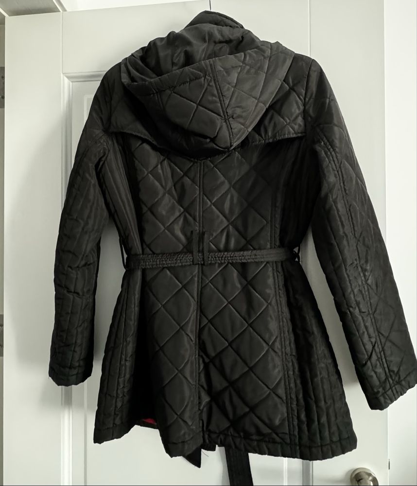Geaca.  Dkny dama